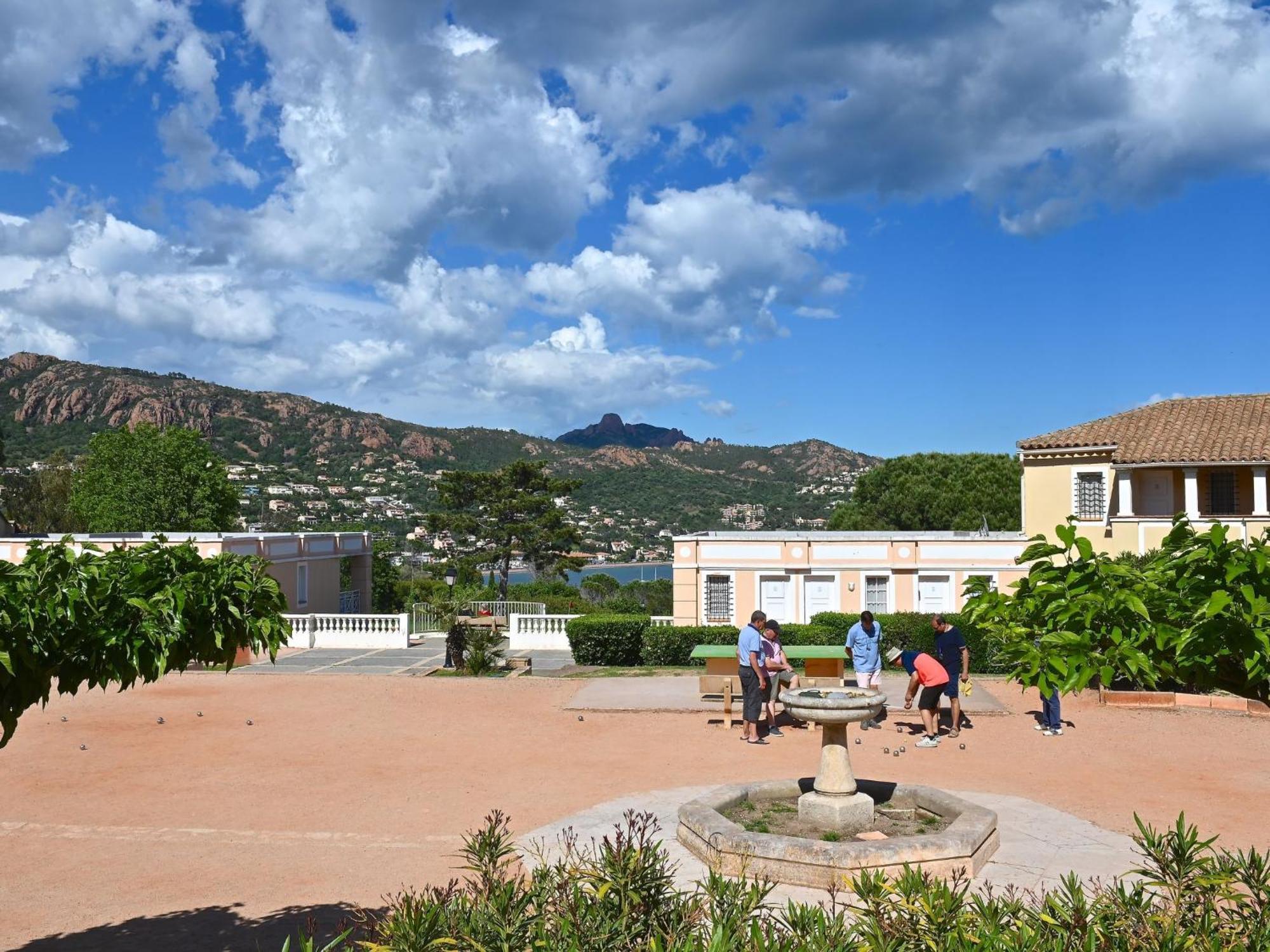 Studio Village Cap Estérel - Le Village-72 Saint-Raphaël Extérieur photo